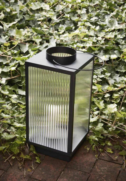 ZWART WINDLICHT